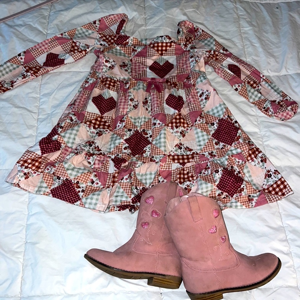 3t Gymboree pink dress with cowgirl boots